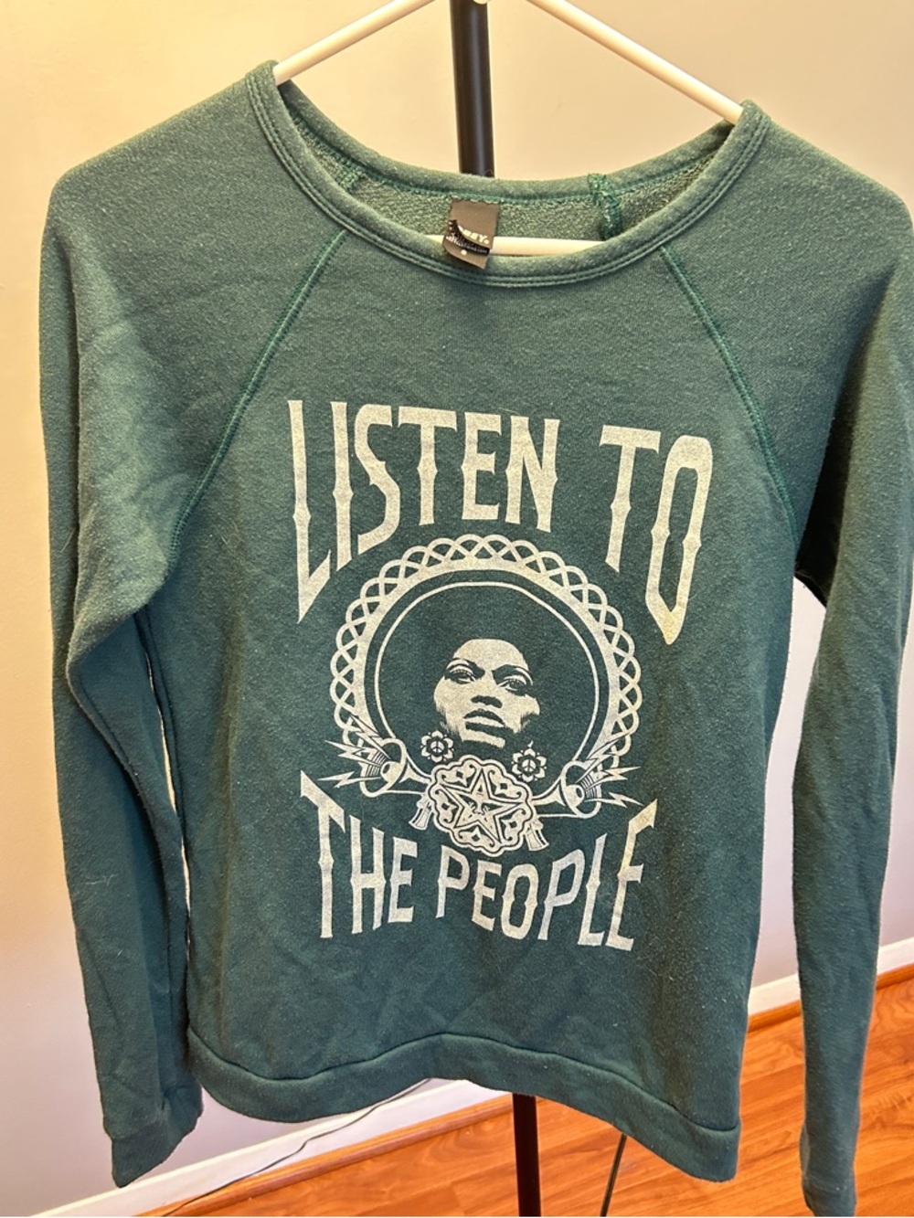 Obey sweatshirt